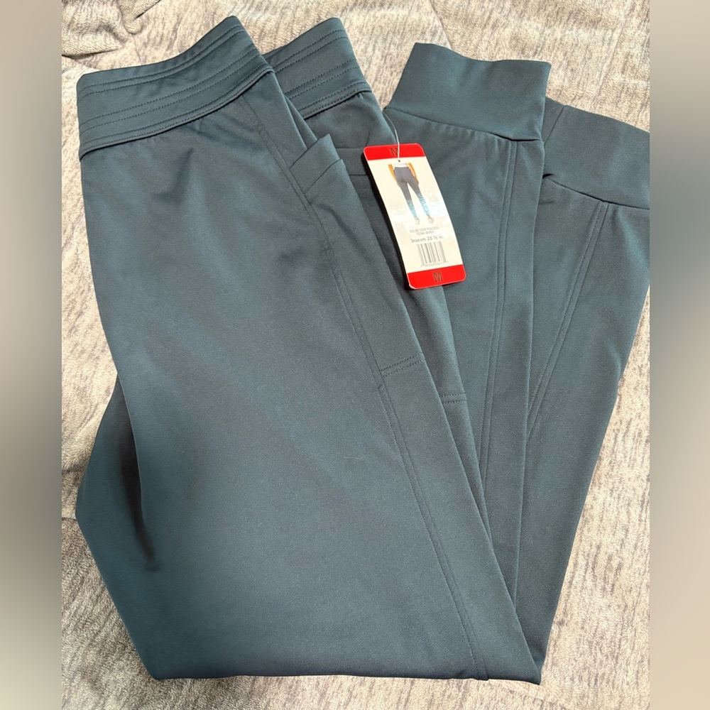 32 Degrees Athletic Joggers, NWT